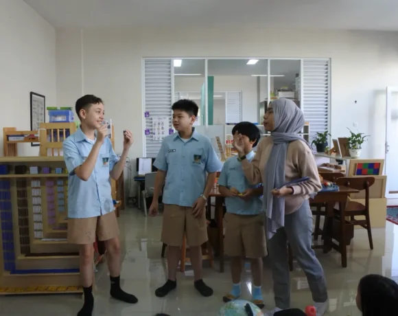 Pentingnya Keterampilan Komunikasi Anak