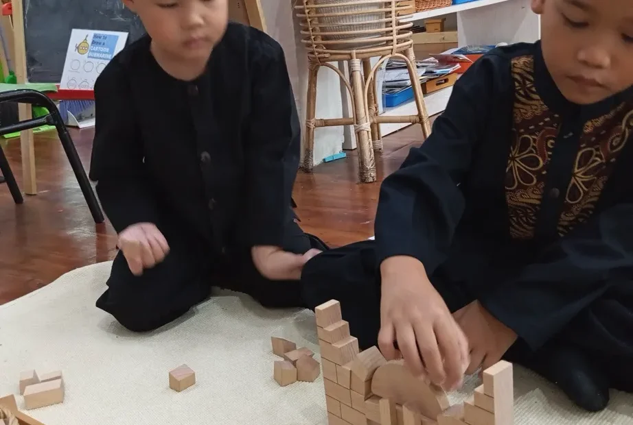 Pentingnya Keterampilan Berpikir Kreatif Anak