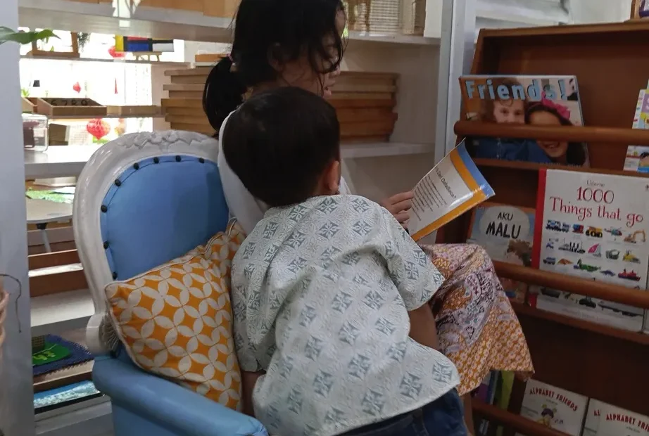 Merayakan Pustakawan