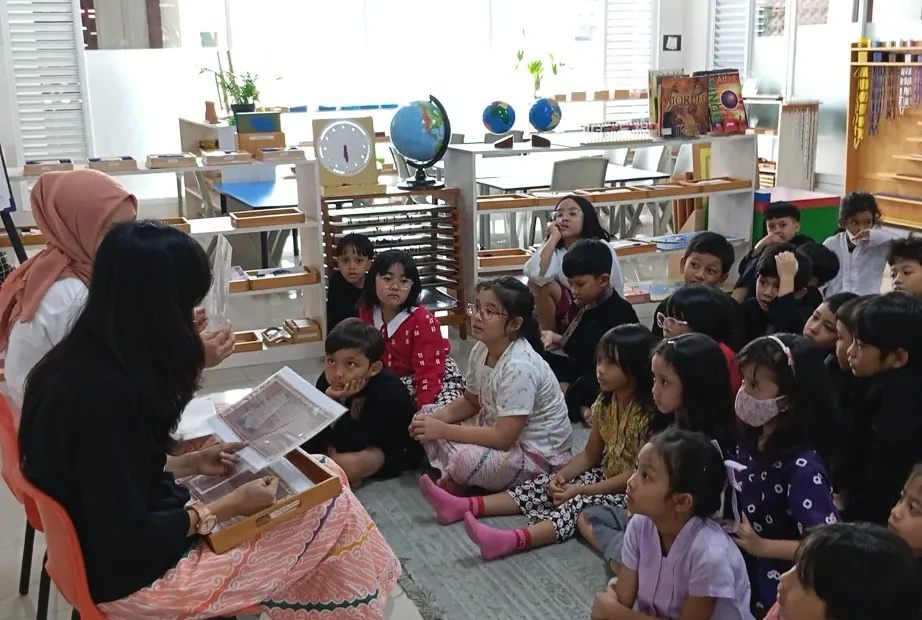 Refleksi Akhir September: Merengkuh Esensi Pendidikan Montessori